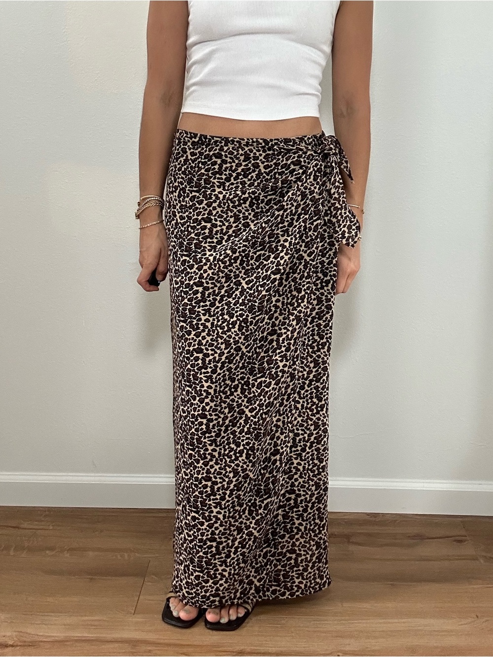 Vintage 90's Y2K Brown & Black Leopard Print Midi Wrap Skirt Size M